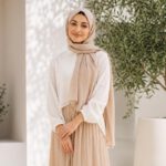 دليل العناية بالبشرة في الصيف للحصول على بشرة نضرة ومشرقة.